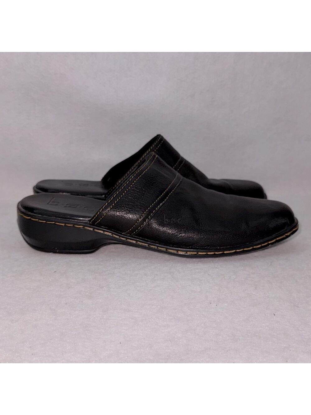 EUC Women’s boc by Born Leather Mules Slides Dark Brown size 7 Slip-on